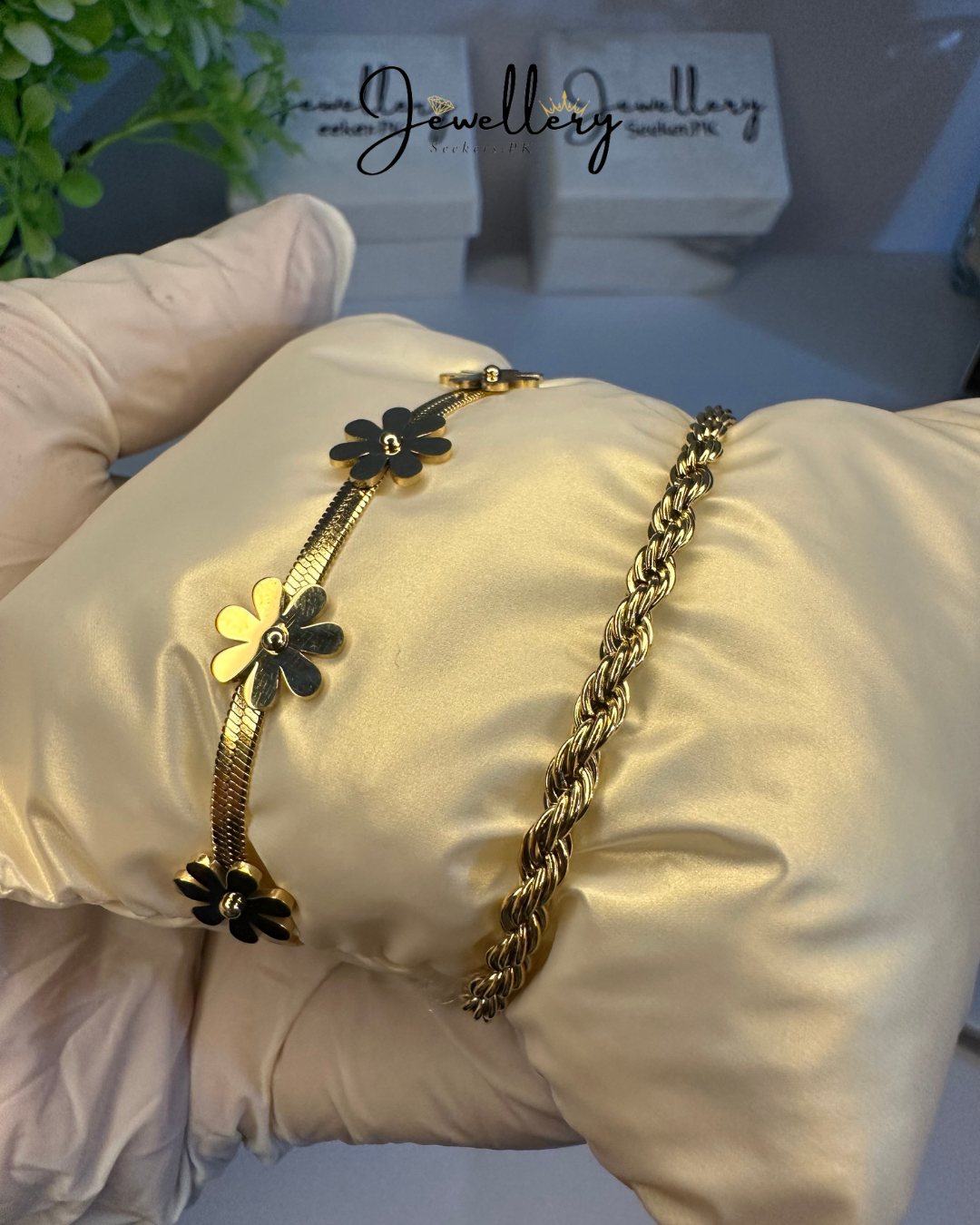 Stainless Steel Twisted & Flower Deal