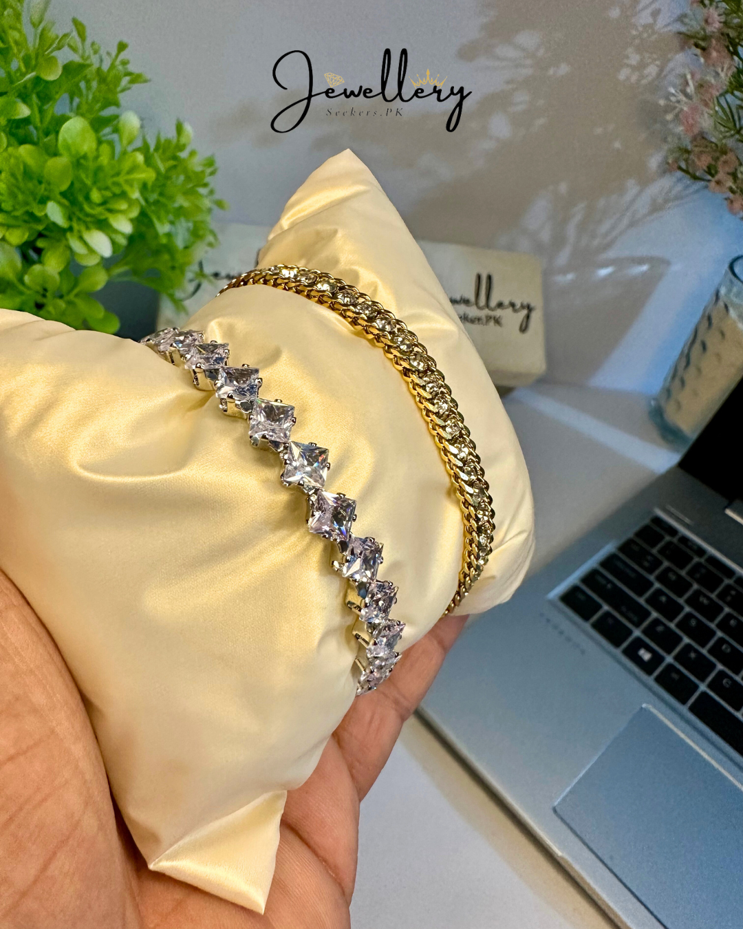 White Zircon & Luster Deal