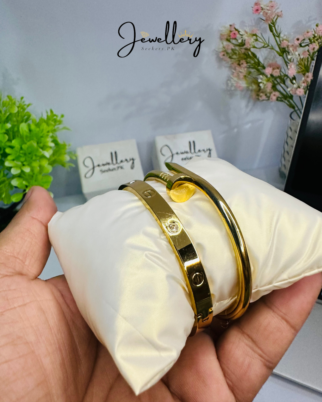 Nail & Cartier Bangles Deal
