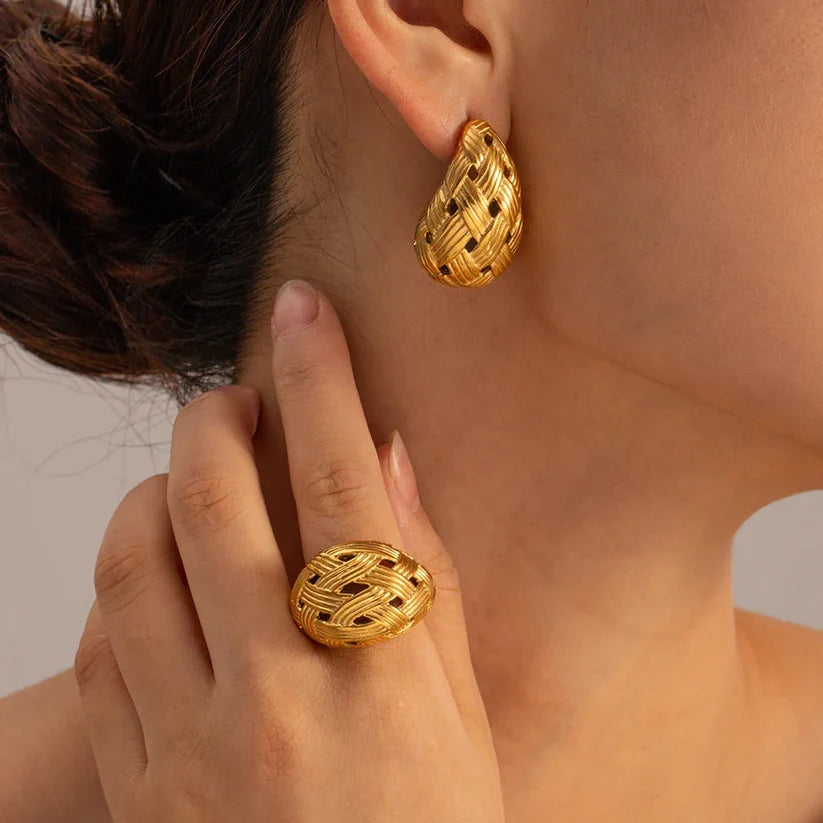 Zannie Studs