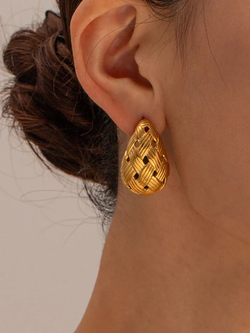 Zannie Studs