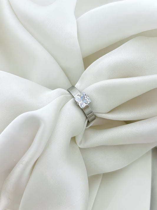 Silver Diamond Stone Stainless Steel Ring