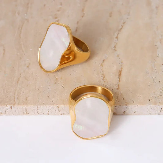 White & Golden Premium Ring