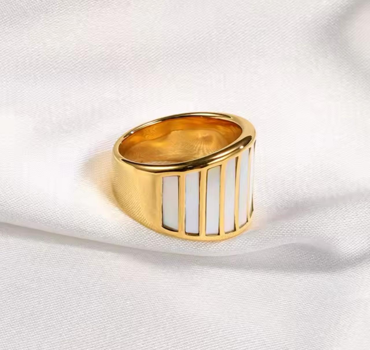 White Stones Ring