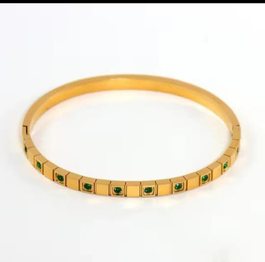 Green Small Stone Bangle